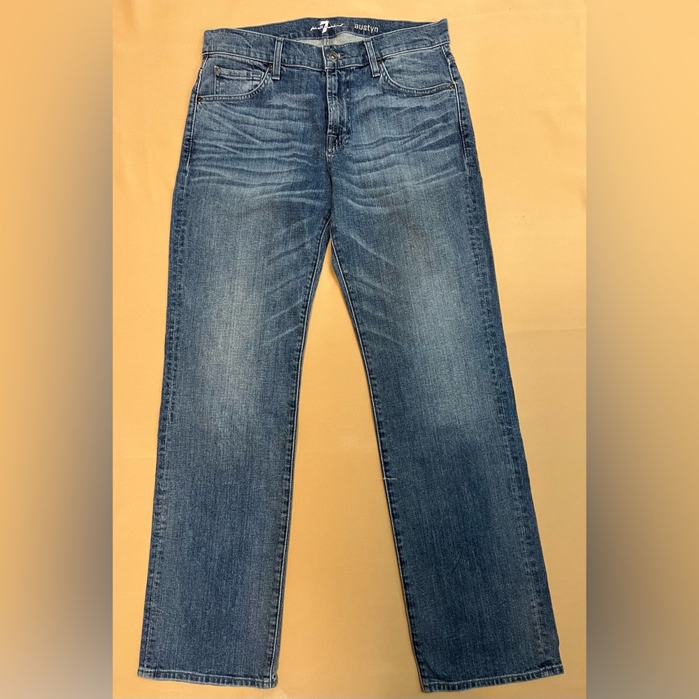 7 For all Mankind  Relaxed Straight Jeans  MENS 32 NWT